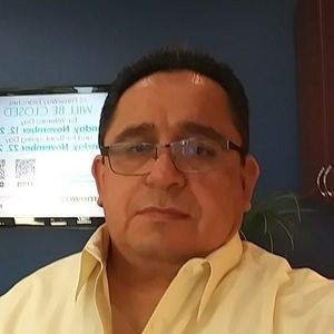 Meet your Posher, Martin